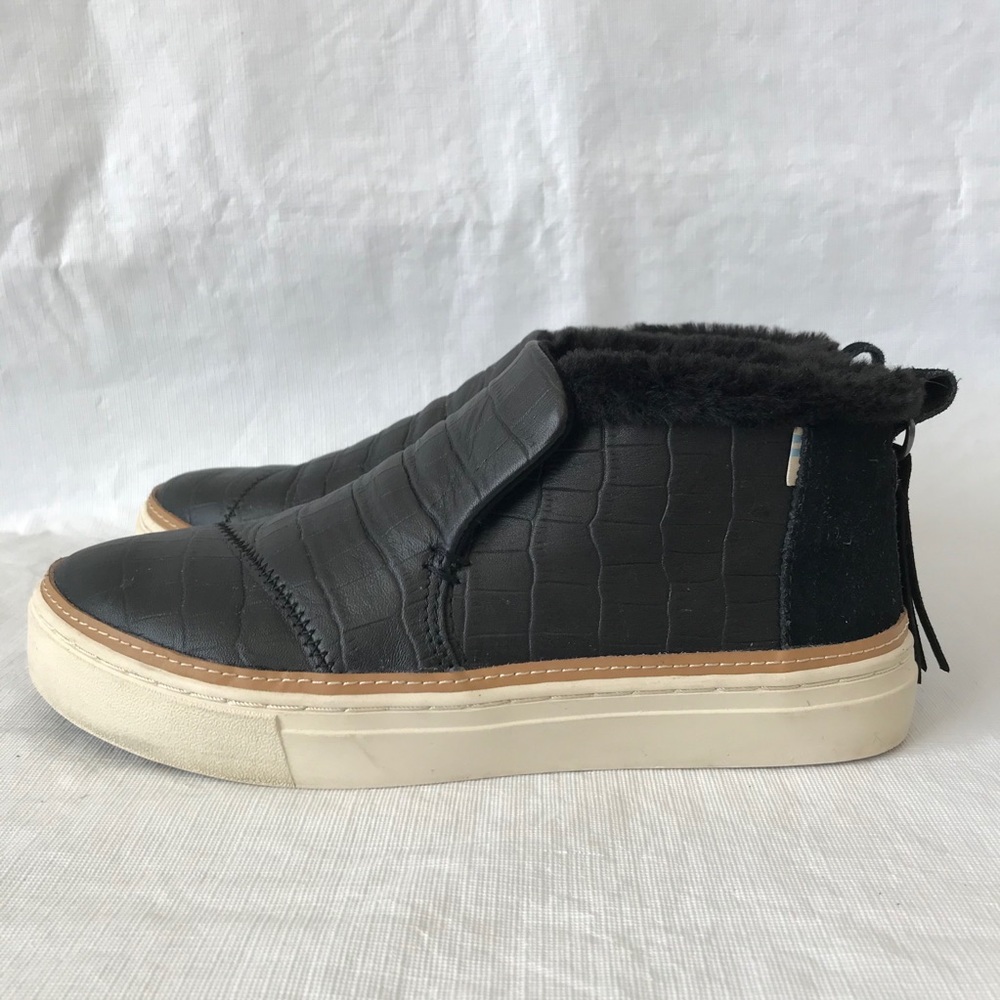 Toms Paxton Black Croc Embossed Leather Slip On